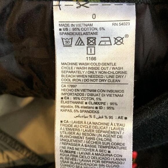 Old Navy Pixie Mid-Rise Floral Pants Size 0 Black - Picture 6 of 12